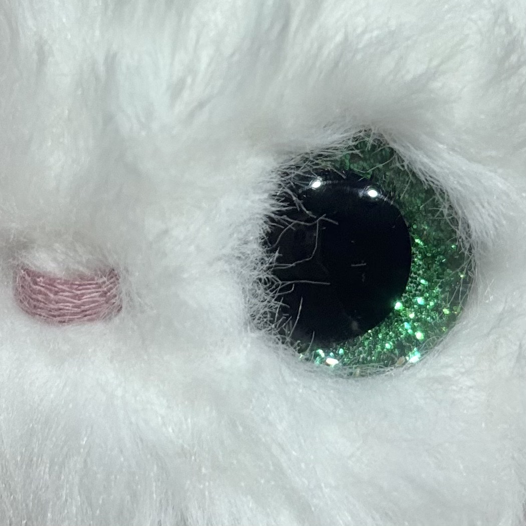 Eye Color - Emerald Green